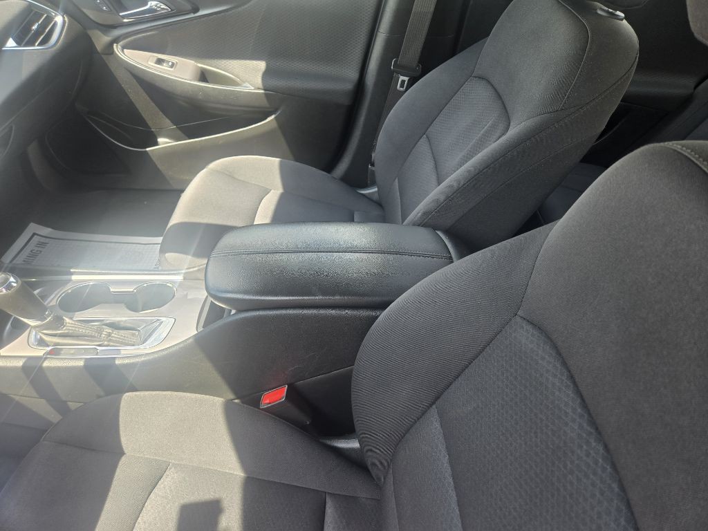 2020 Chevrolet Malibu Image 6