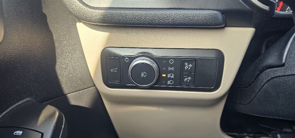 2020 Ford Escape Image 19