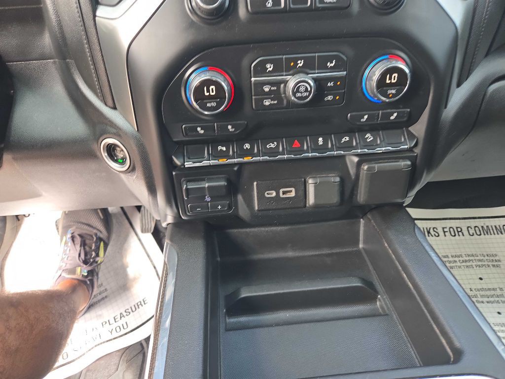 2019 Chevrolet Silverado 1500 Image 11