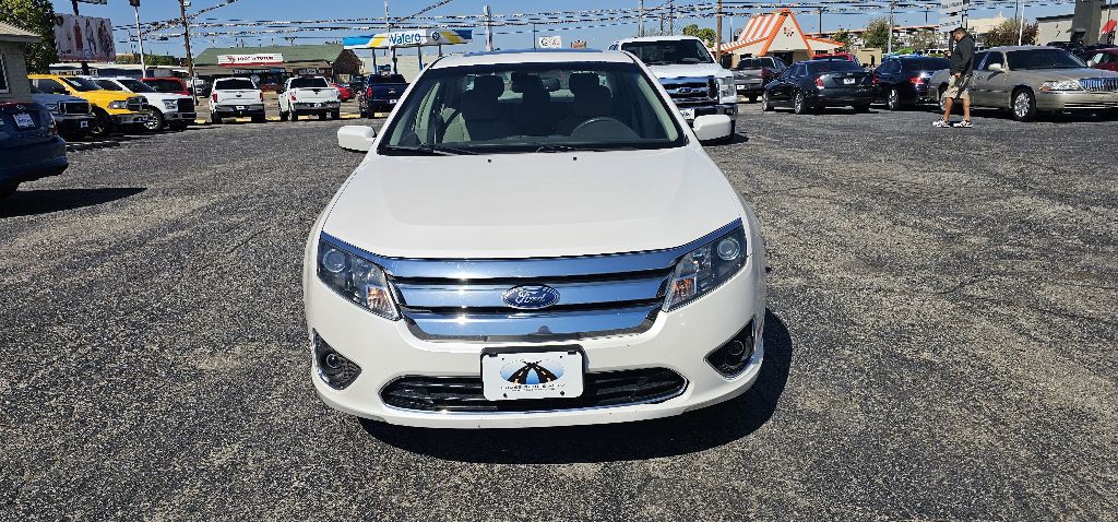 2011 Ford Fusion Image 3