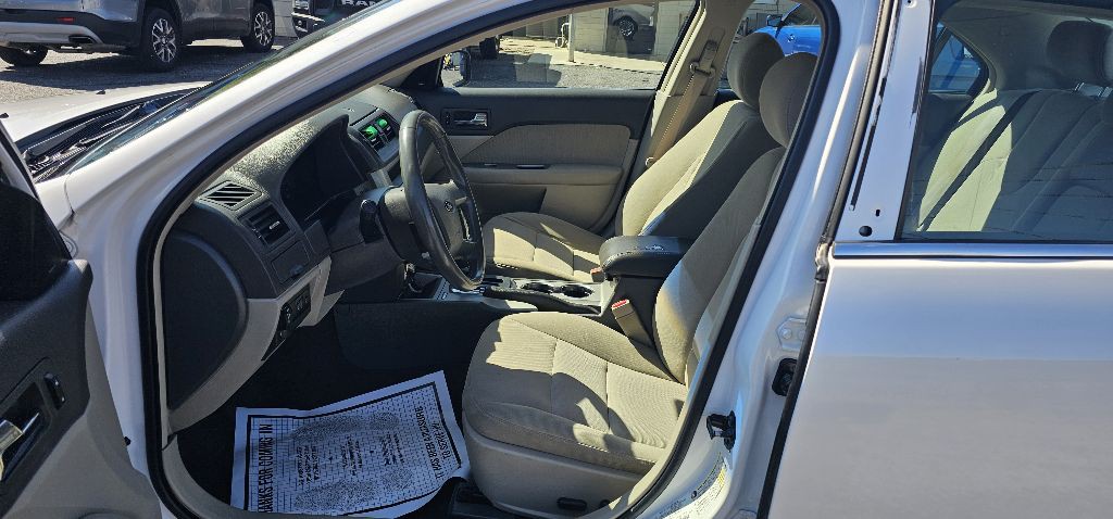 2011 Ford Fusion Image 7