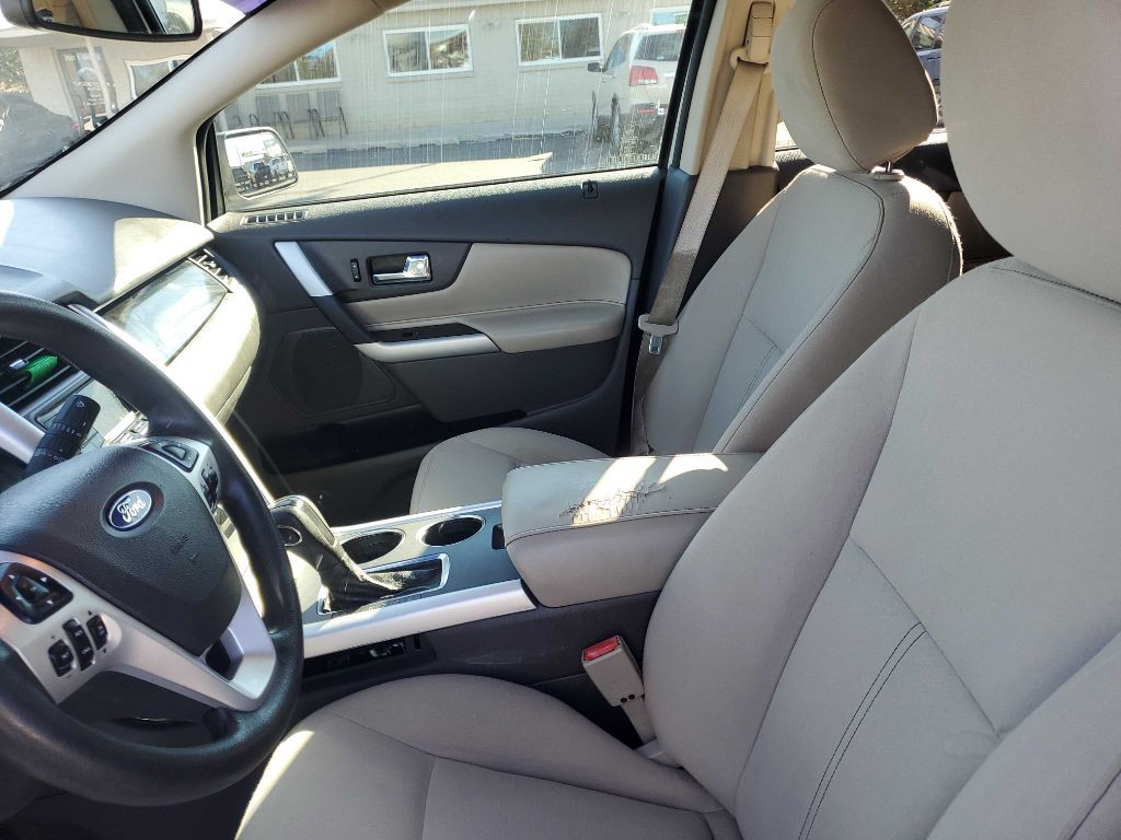 2013 Ford Edge Image 6