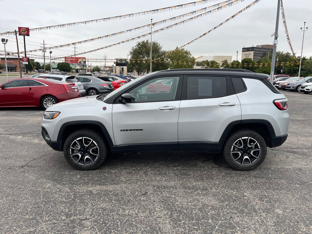 2024 Jeep Compass Image 5