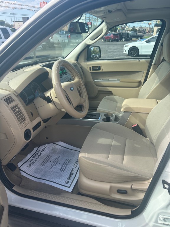 2012 Ford Escape Image 8