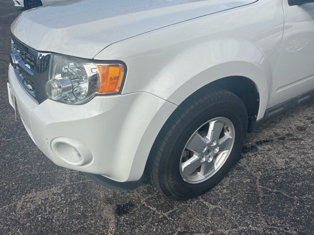 2012 Ford Escape Image 17