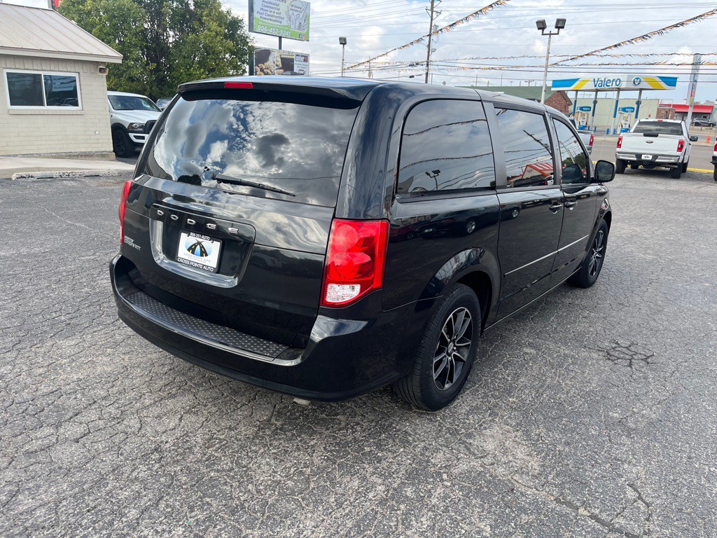 2016 Dodge Grand Caravan Image 8