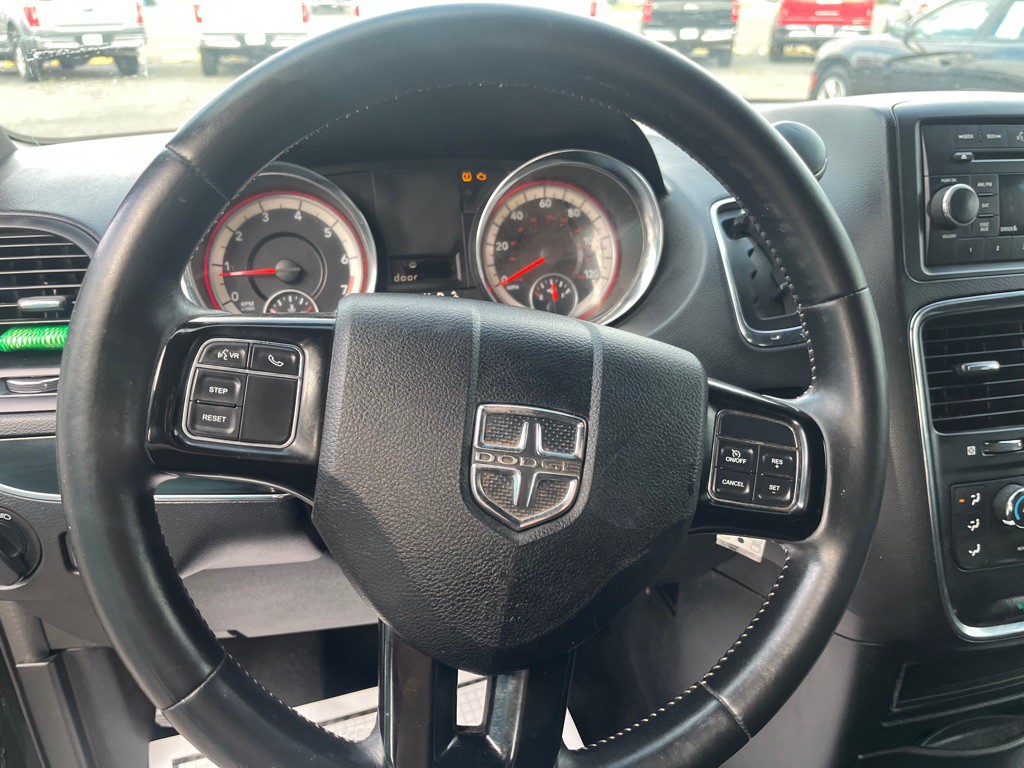 2016 Dodge Grand Caravan Image 13