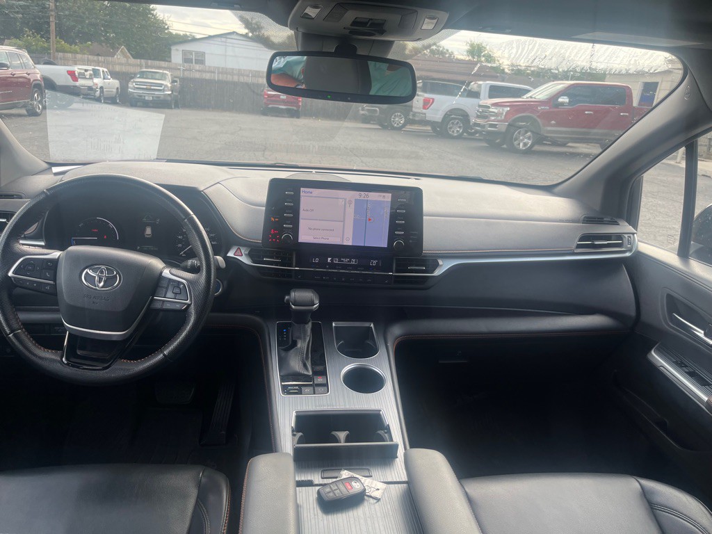 2022 Toyota Sienna Image 10