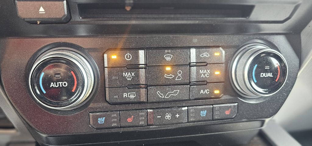 2017 Ford F-150 Image 13