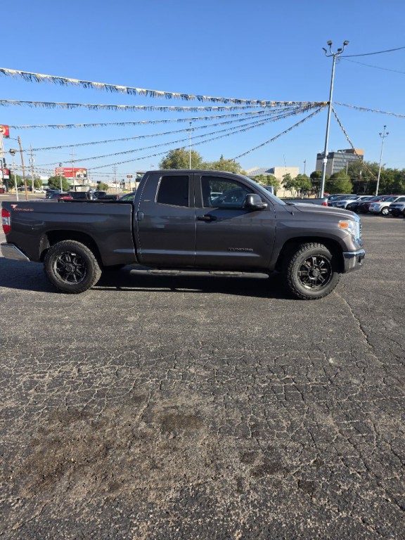 2016 Toyota Tundra Image 3