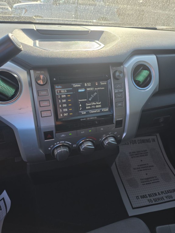 2016 Toyota Tundra Image 11