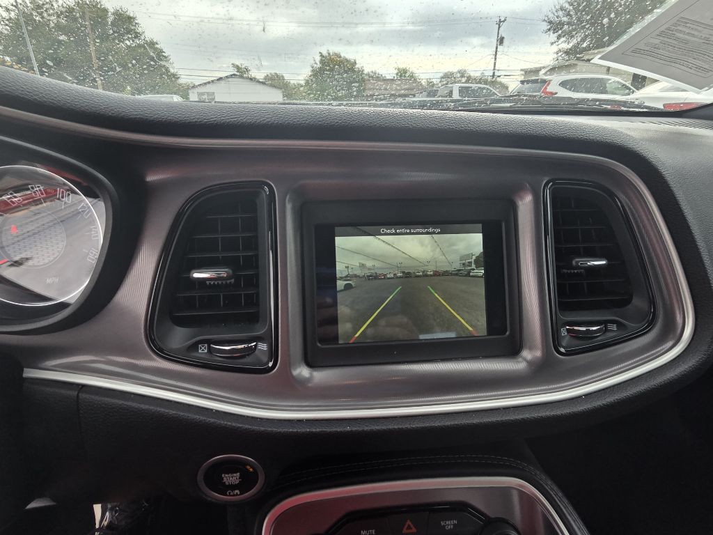 2022 Dodge Challenger Image 23