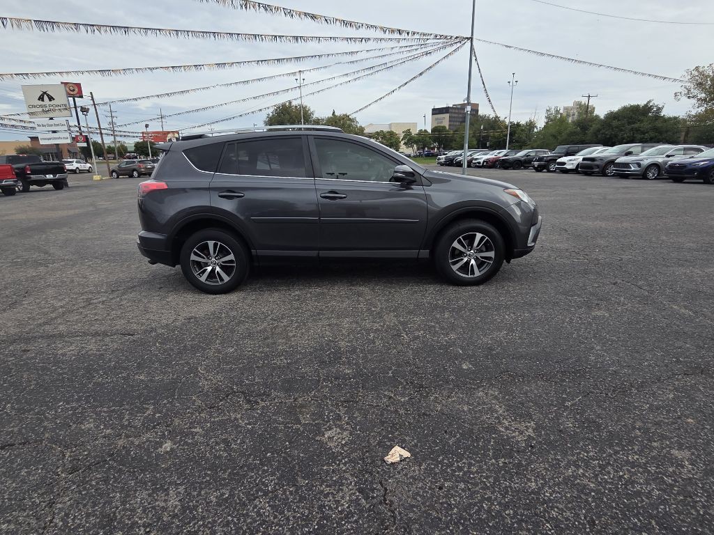 2018 Toyota Rav4 Image 2