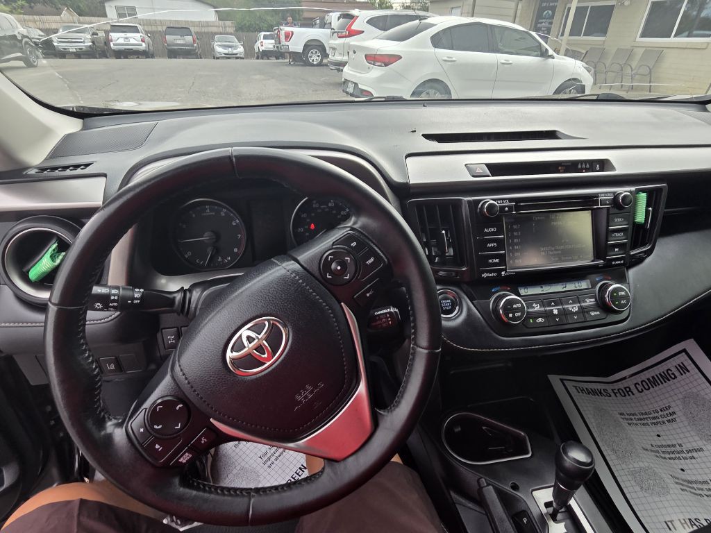 2018 Toyota Rav4 Image 10