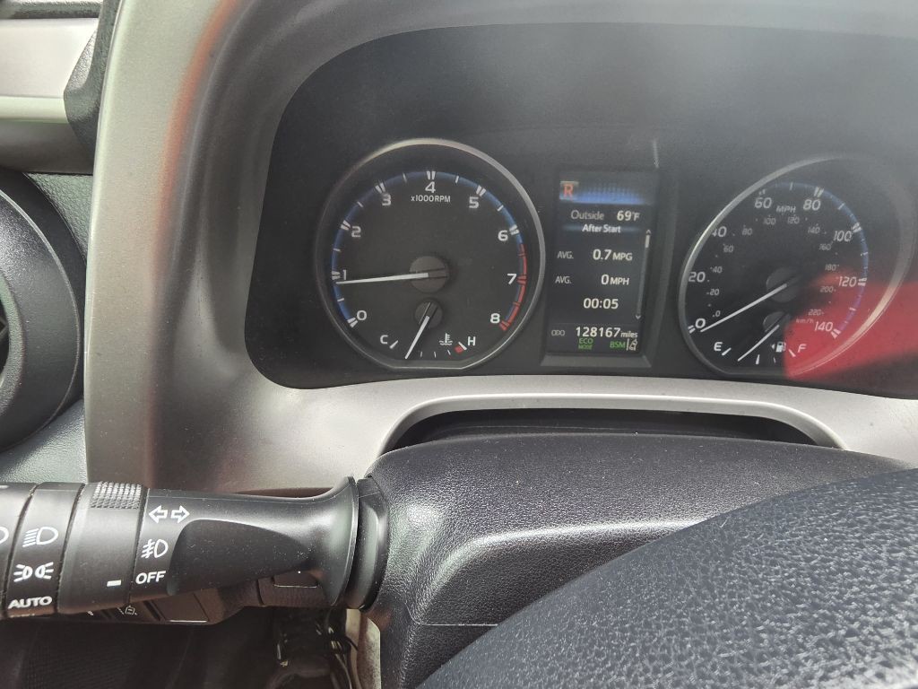 2018 Toyota Rav4 Image 12