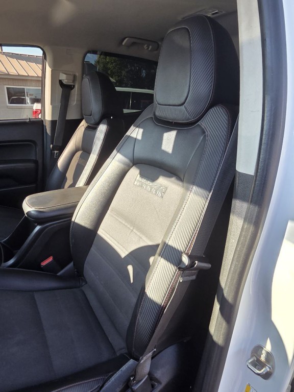 2018 GMC Canyon Image 8