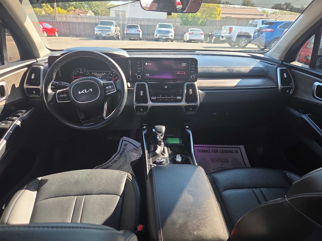 2022 Kia Sorento Image 6