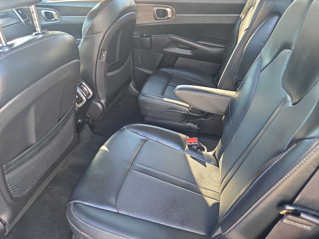 2022 Kia Sorento Image 5