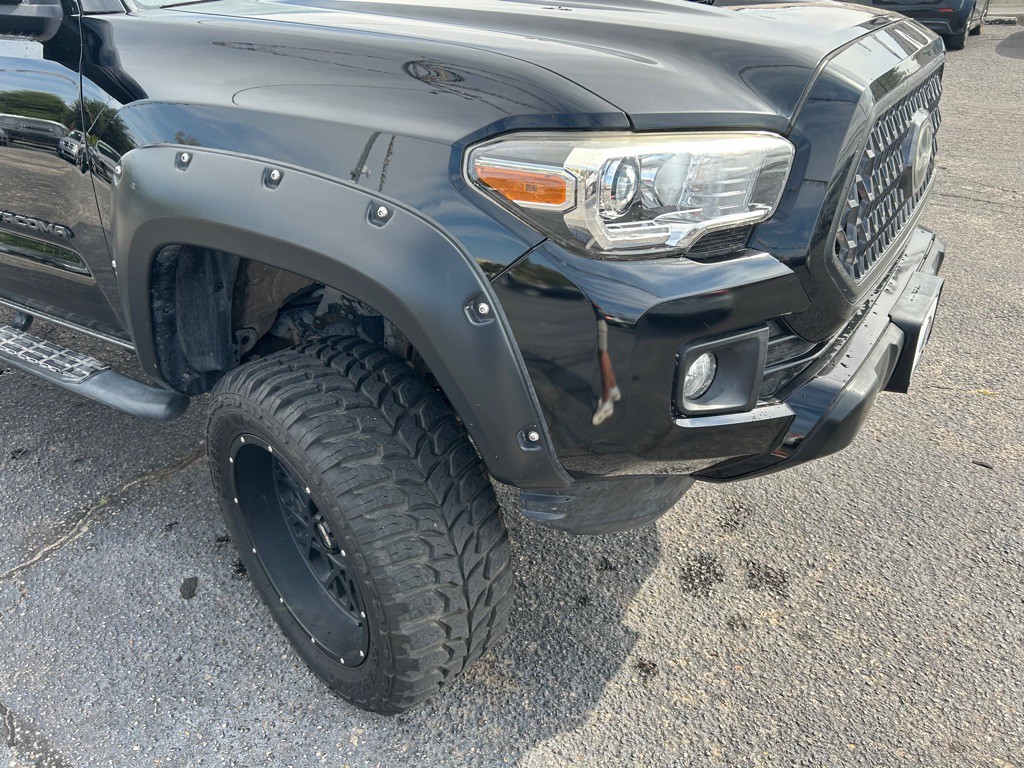 2018 Toyota Tacoma Image 7