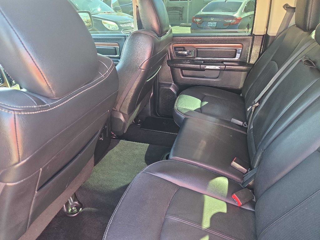2018 RAM 1500 Image 3