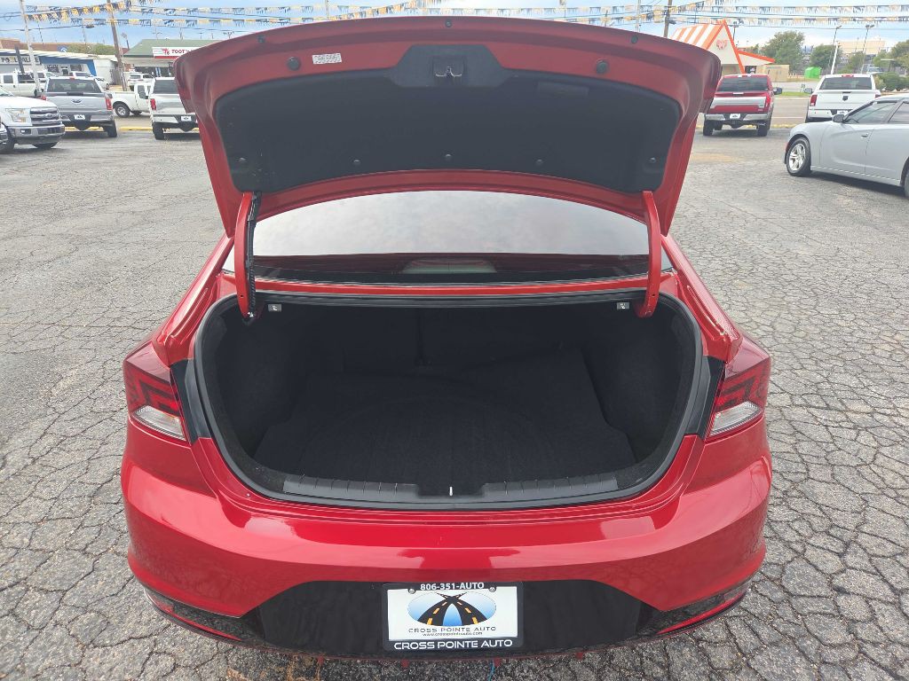 2020 Hyundai Elantra Image 7