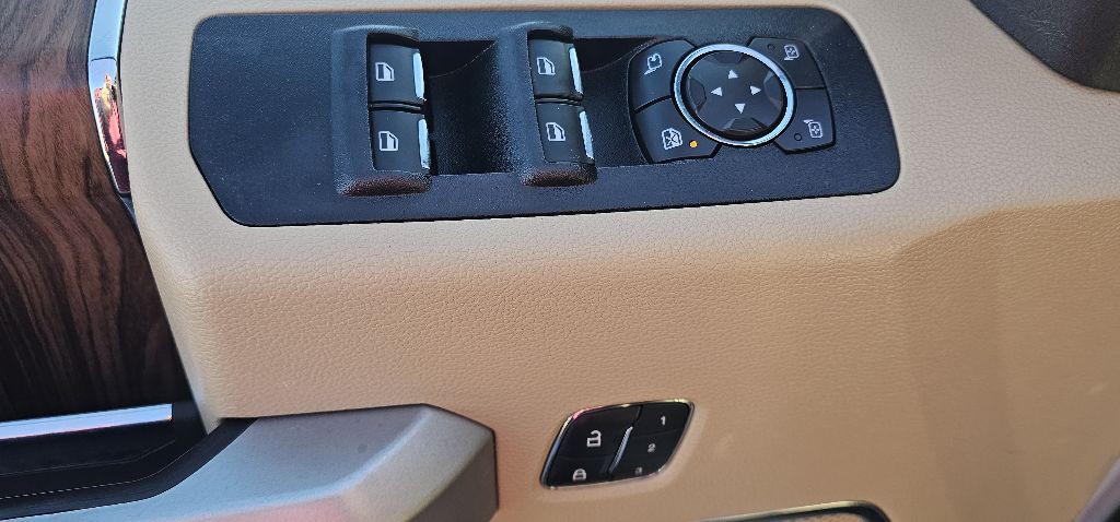 2017 Ford F-150 Image 10