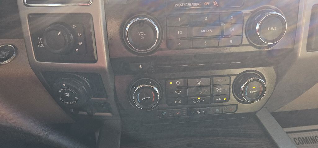 2017 Ford F-150 Image 13