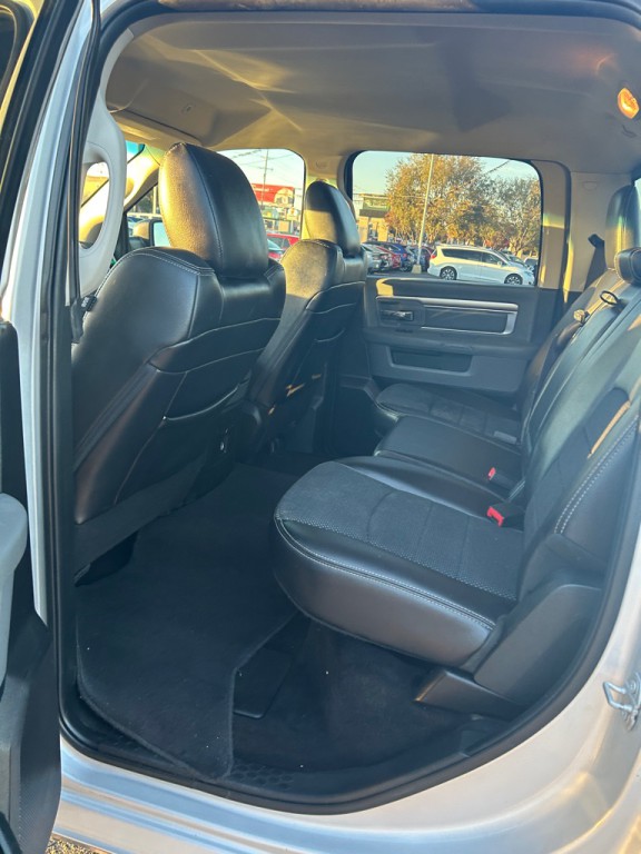 2017 RAM 1500 Image 6