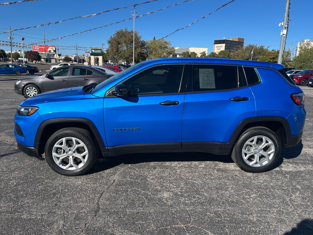2024 Jeep Compass Image 3
