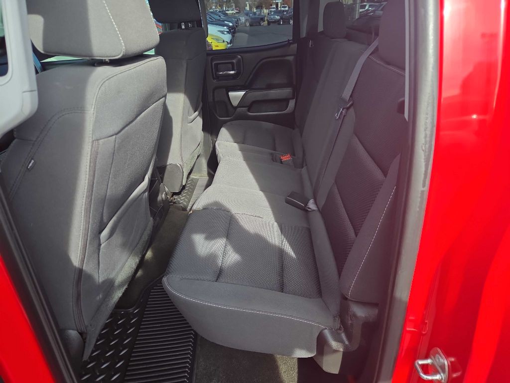 2017 Chevrolet Silverado 1500 Image 2