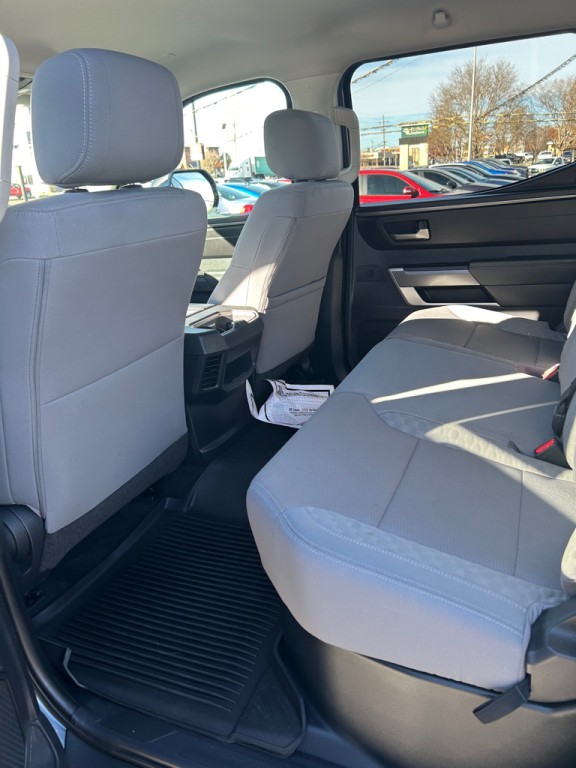 2023 Toyota Tundra Image 5