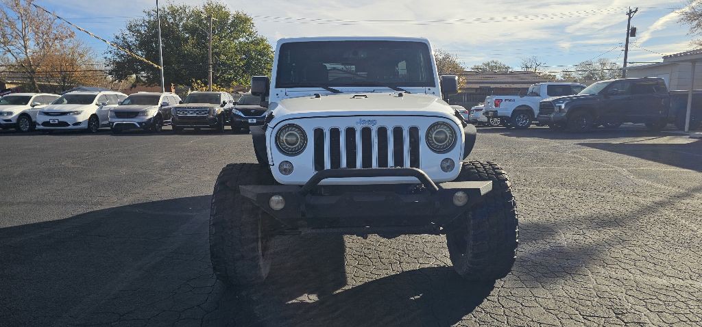 2017 Jeep Wrangler Unlimited Image 2