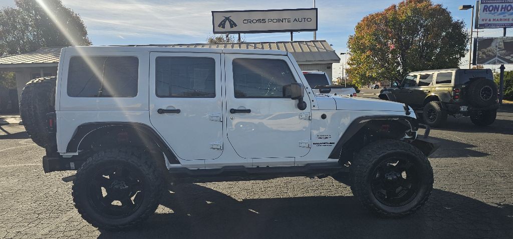 2017 Jeep Wrangler Unlimited Image 3