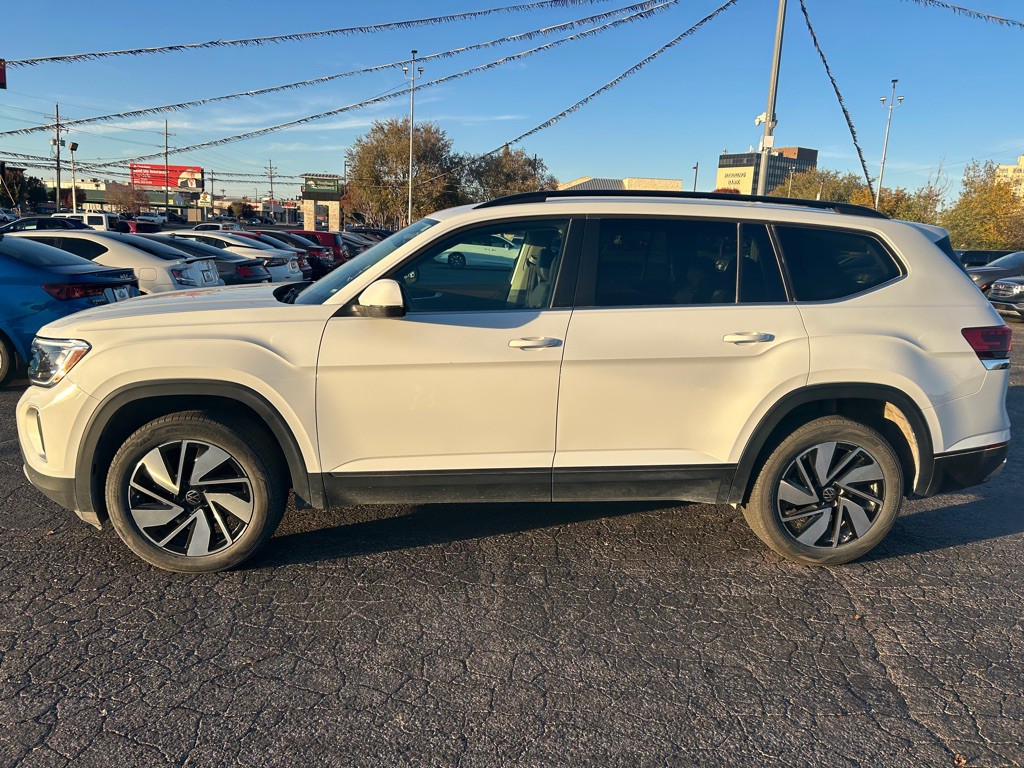 2024 Volkswagen Atlas Image 3