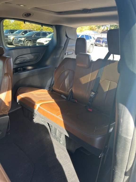 2017 Chrysler Pacifica Image 6