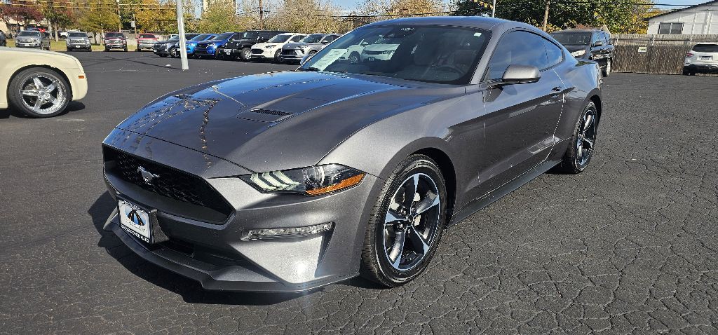 2021 Ford Mustang Image 3