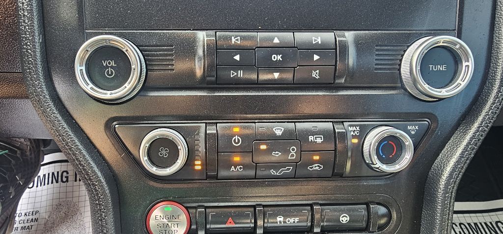 2021 Ford Mustang Image 10