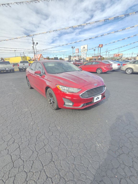 2019 Ford Fusion Image 16