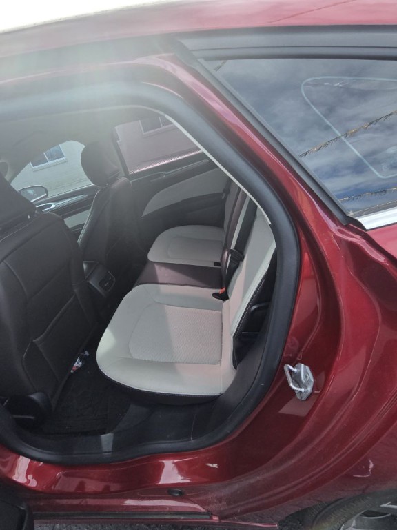 2019 Ford Fusion Image 22