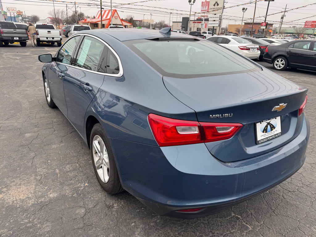 2024 Chevrolet Malibu Image 8