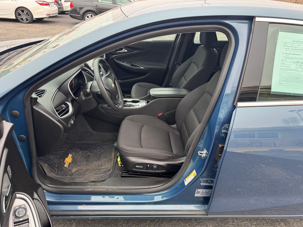 2024 Chevrolet Malibu Image 16