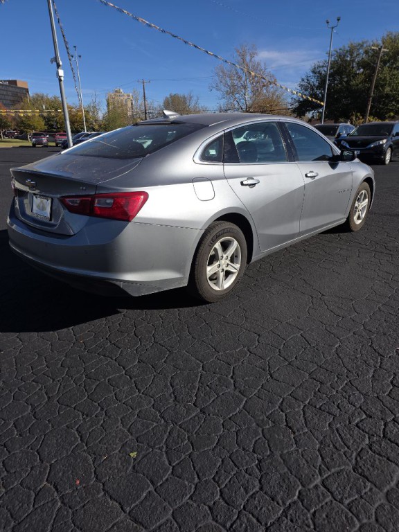 2024 Chevrolet Malibu Image 6