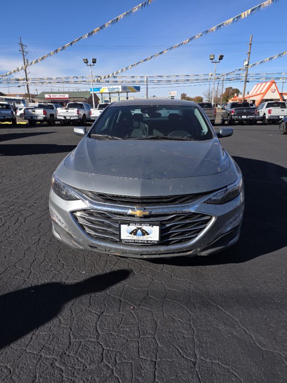 2024 Chevrolet Malibu Image 2