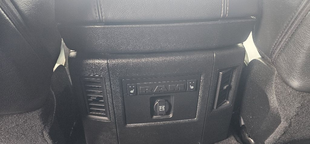 2017 RAM 1500 Image 8