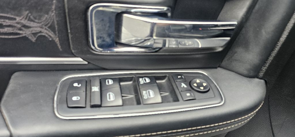 2017 RAM 1500 Image 9