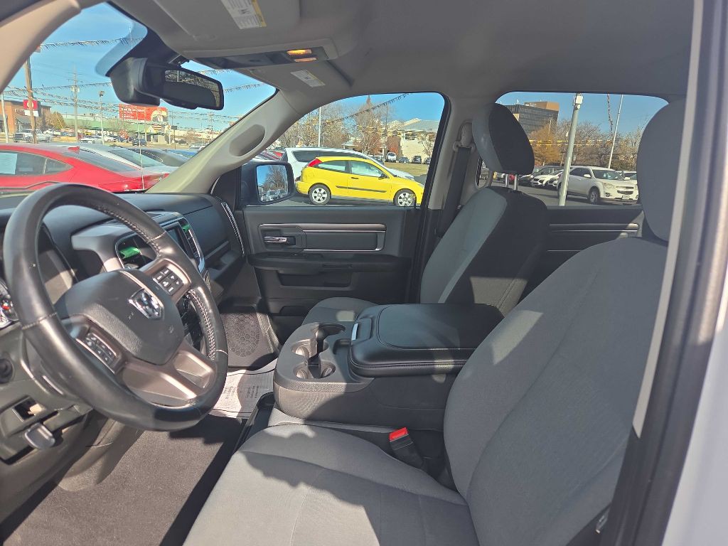 2021 RAM 1500 Image 8