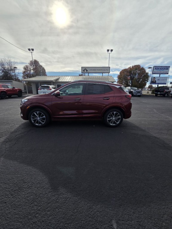 2023 Buick Enclave Image 1