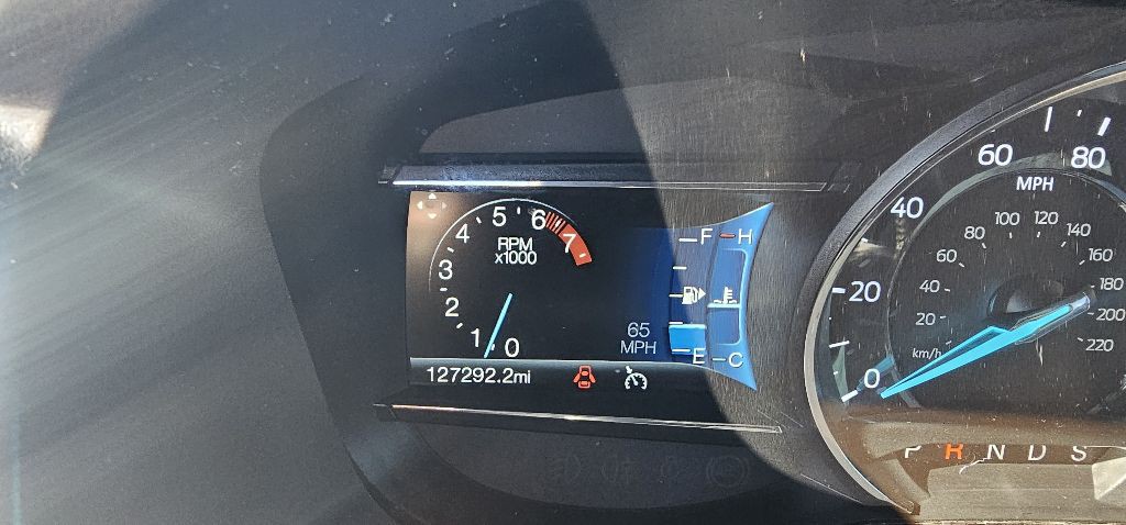 2016 Ford Explorer Image 20