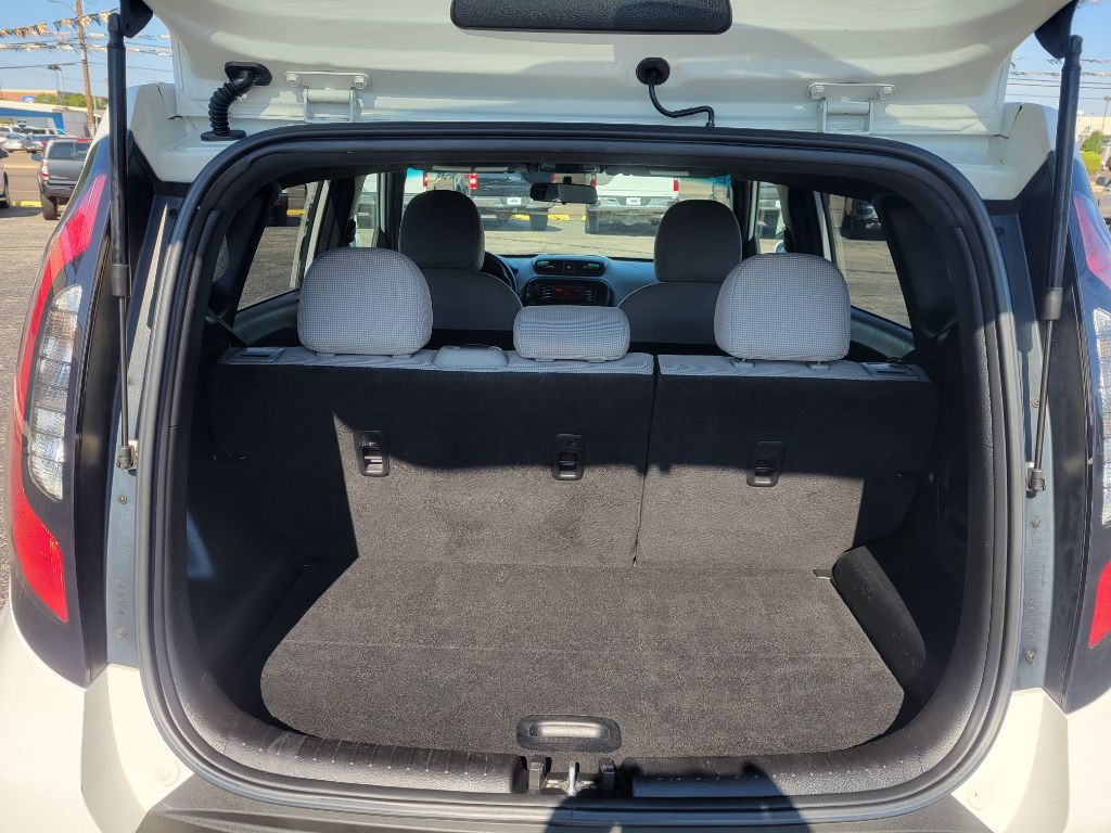 2016 Kia Soul Image 5
