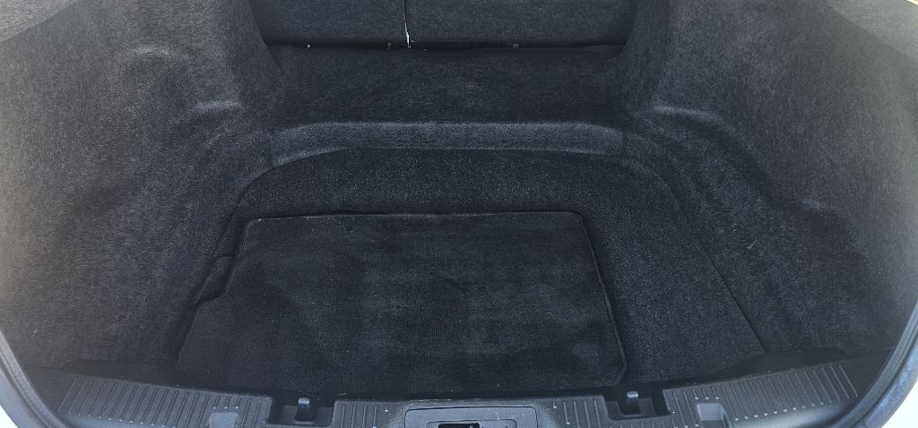 2013 Ford Taurus Image 8